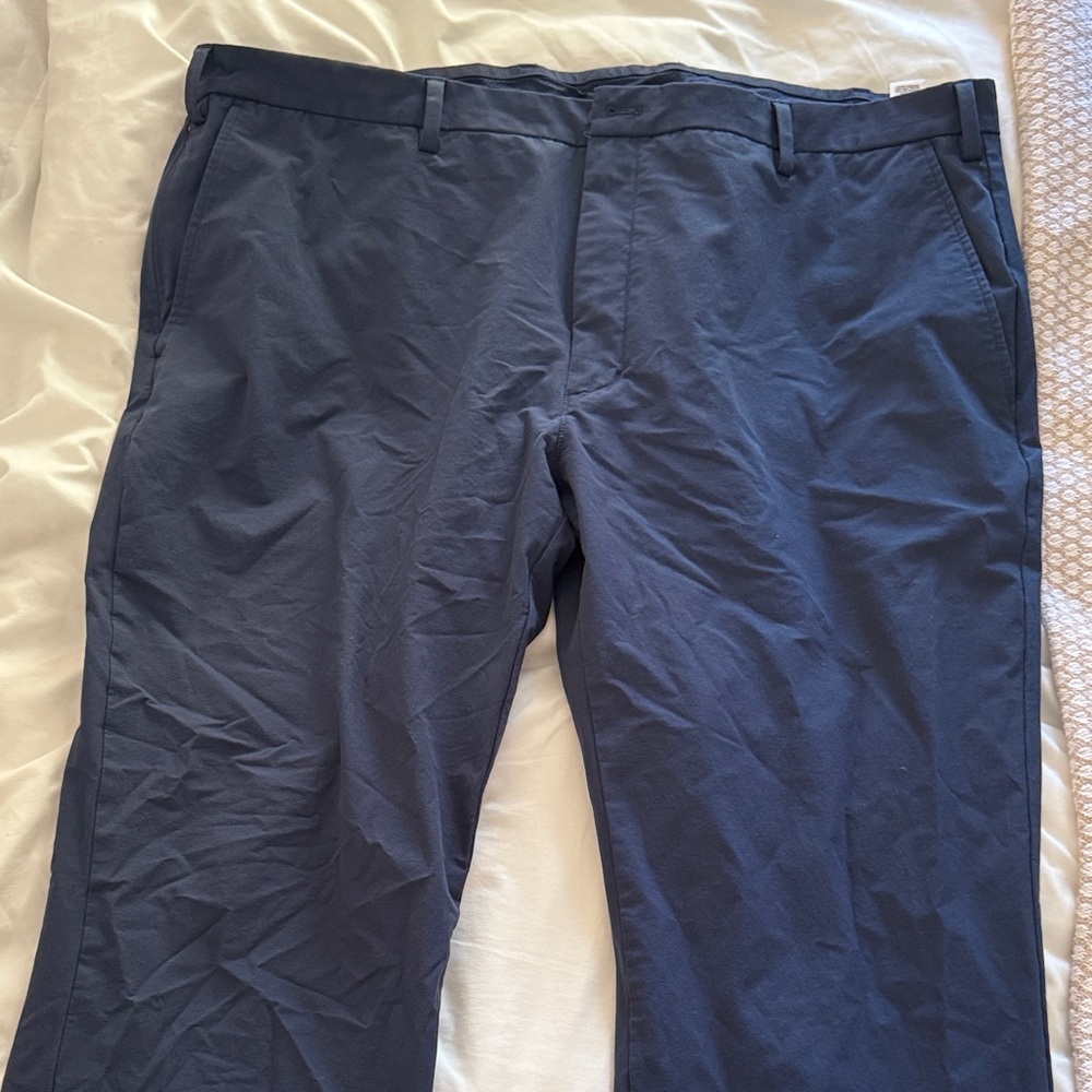 Vineyard Vines Men's Dark Blue Chinos